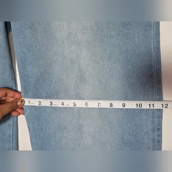 Juicy Couture Women's Light Blue Jeans - Picture 10 of 11